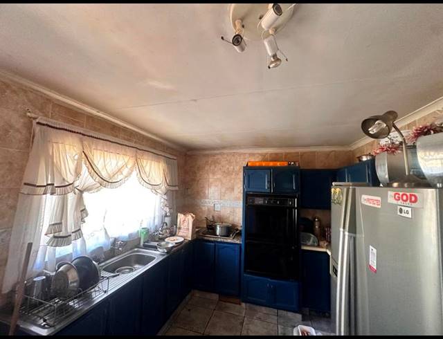 3 BEDROOM HOUSE FOR SALE IN SOSHANGUVE DD